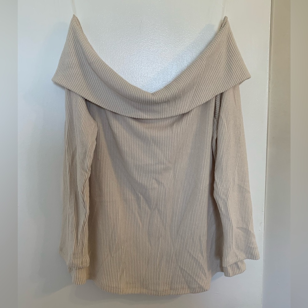 Versona Off the Shoulder Sweater